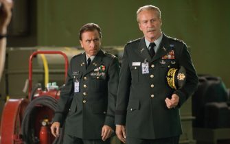 (L-R) TIM ROTH and WILLIAM HURT are Blonsky and General Ross in The Incredible Hulk.