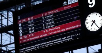 Guerra in Ucraina, arrivato a Helsinki l’ultimo treno dalla Russia all’Europa